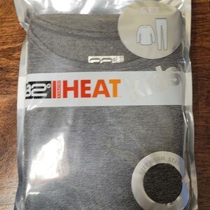 32 Degrees Kids Thermals Long Sleeve Shirt And Bottoms in Charcoal